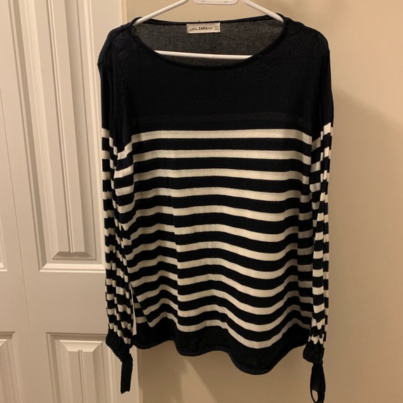Zara sweater - Picture 1 of 2